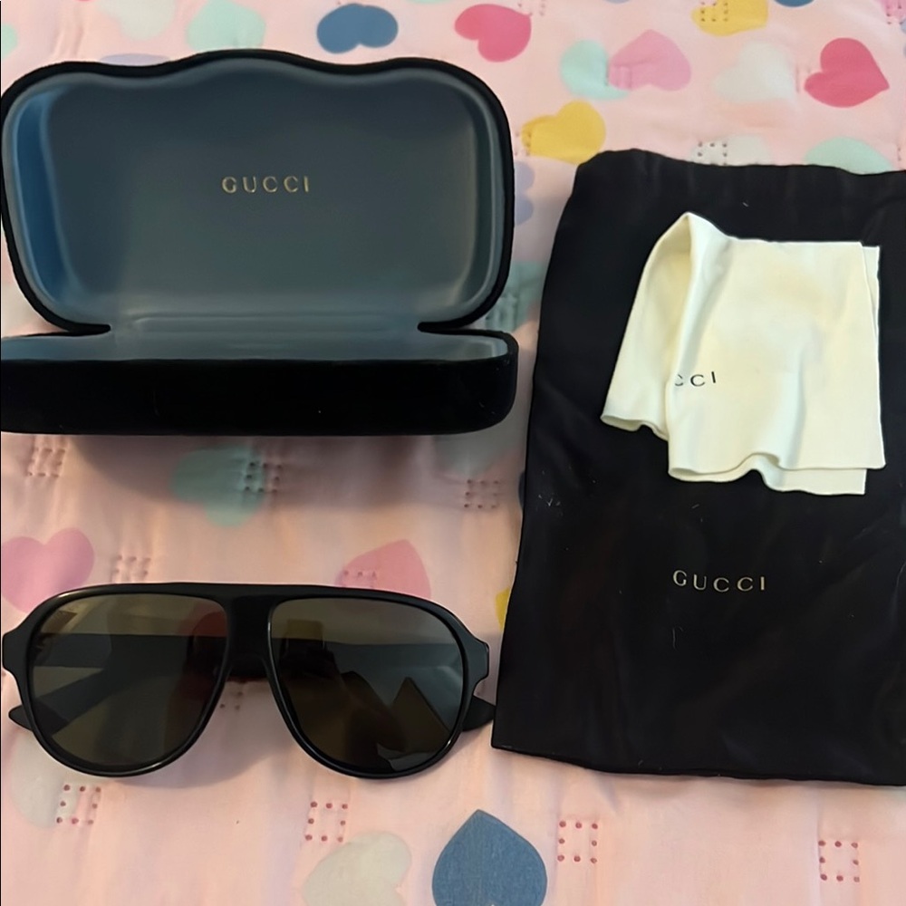 Gucci Black Sunglasses with Accessories